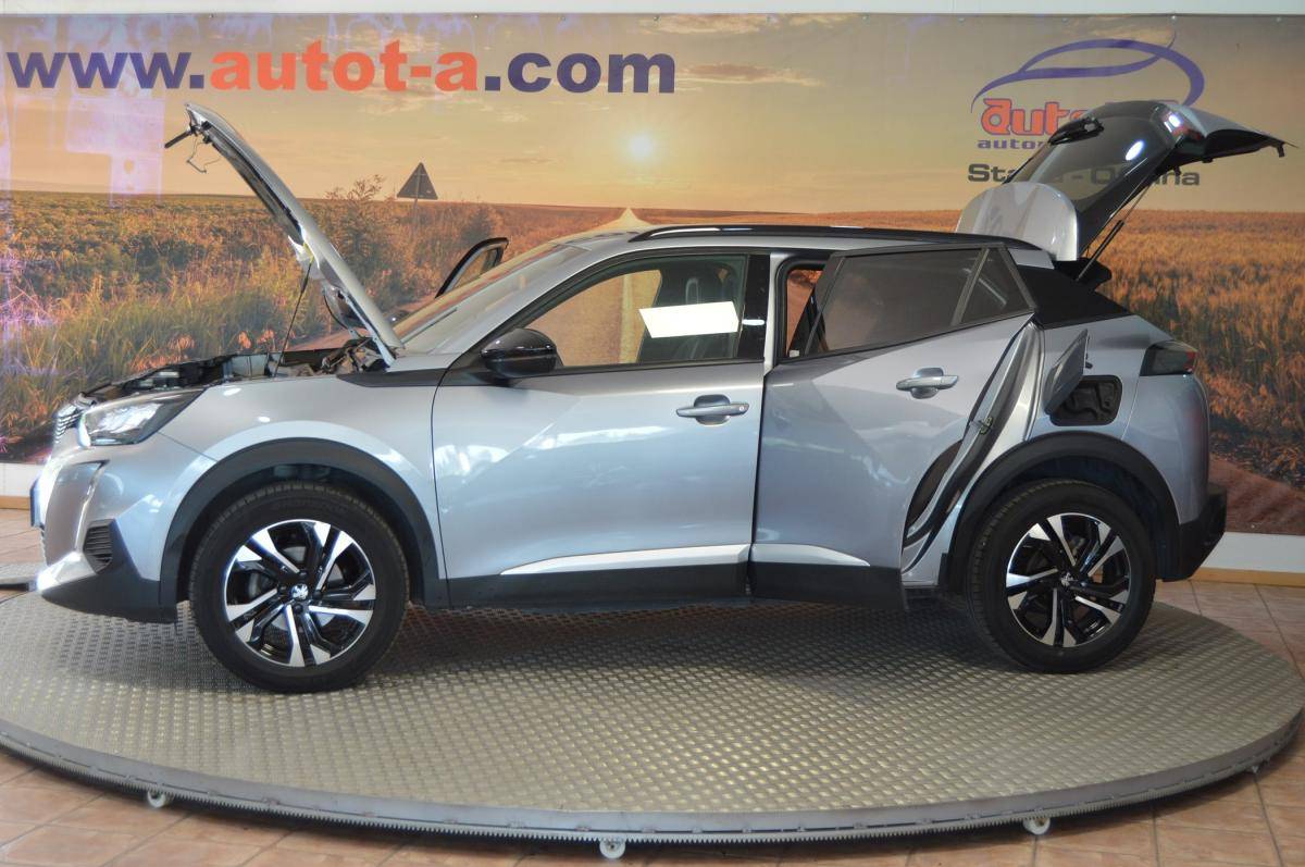 peugeot-2008-2023-gasolina-1199cc