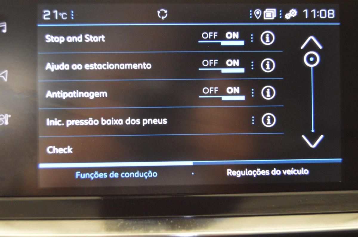 peugeot-2008-2023-gasolina-1199cc