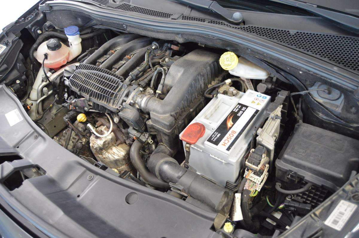 peugeot-2008-2017-gasolina-1199cc