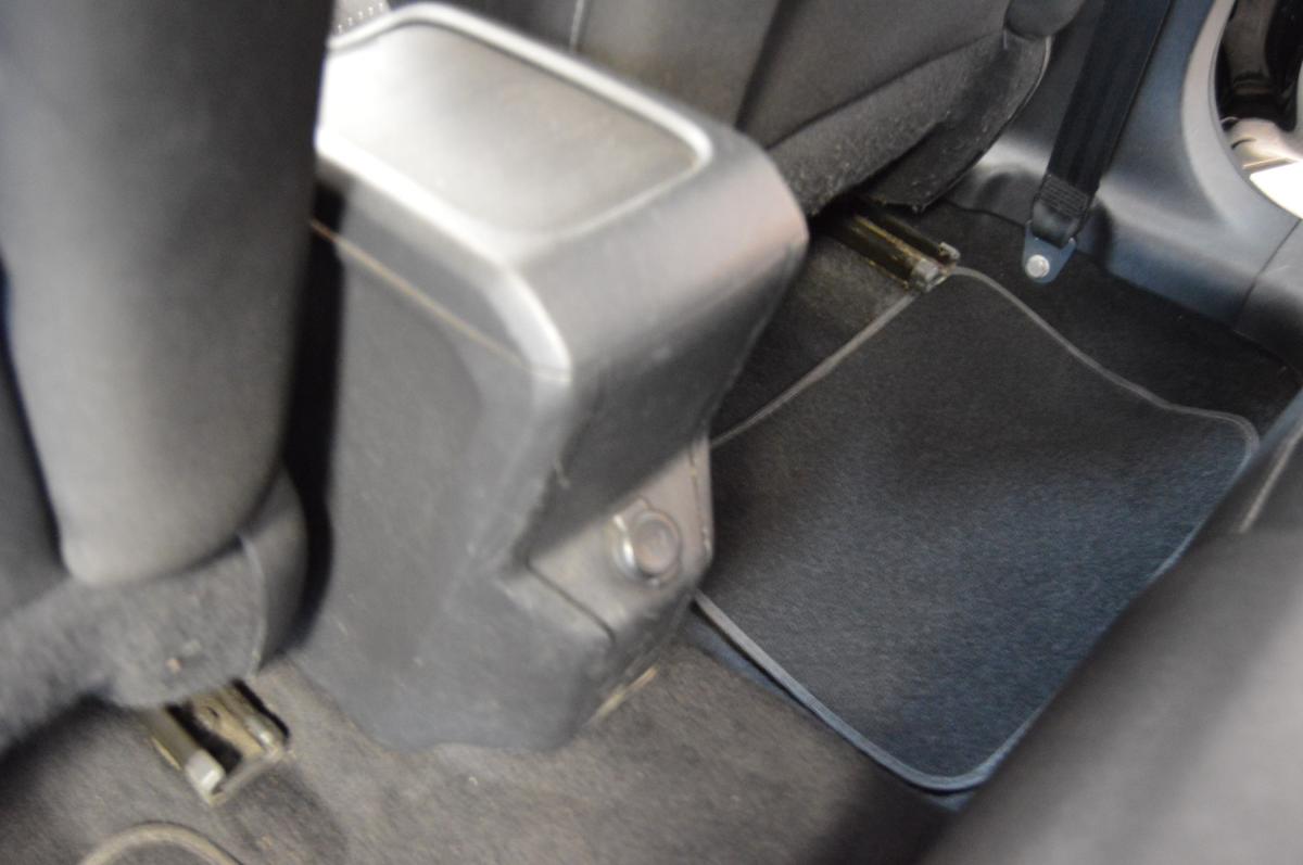 peugeot-2008-2017-gasolina-1199cc