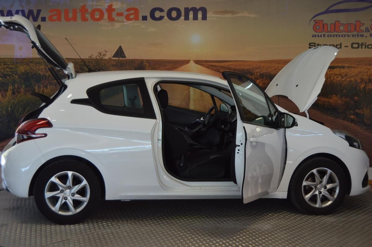 peugeot-208-2016-gasolina-999cc