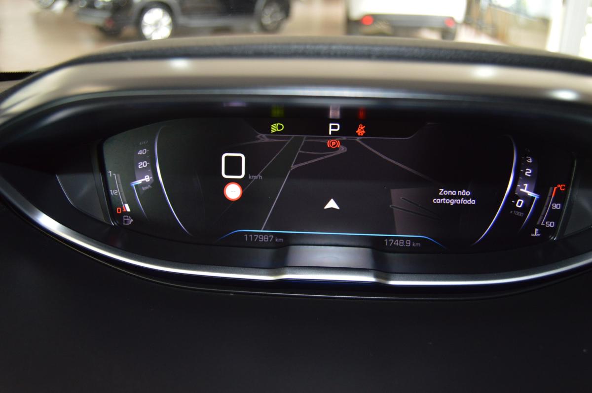 peugeot-5008-2022-gasolina-1199cc