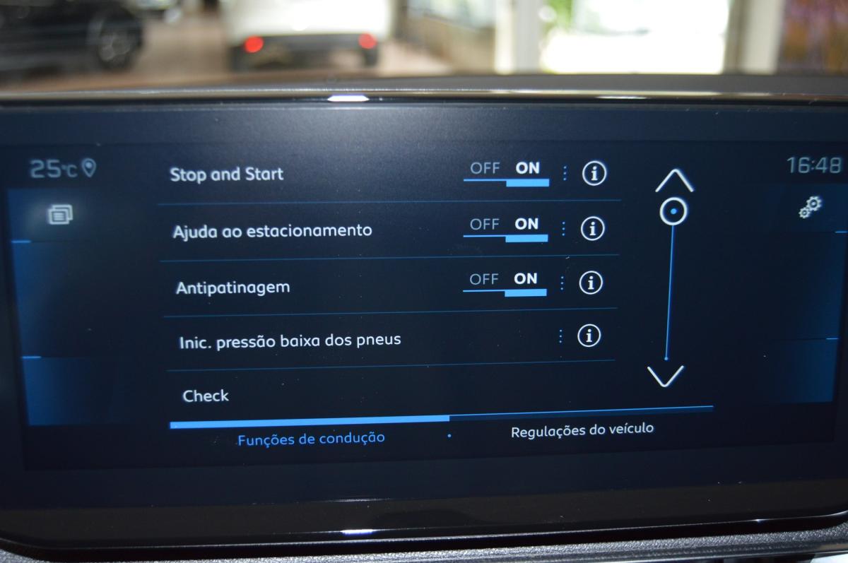 peugeot-5008-2022-gasolina-1199cc
