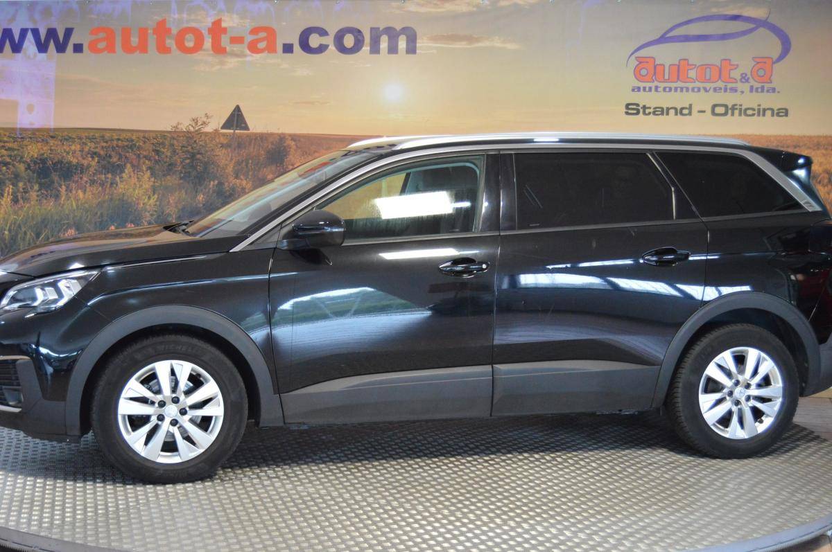 peugeot-5008-2018-gasolina-1199cc