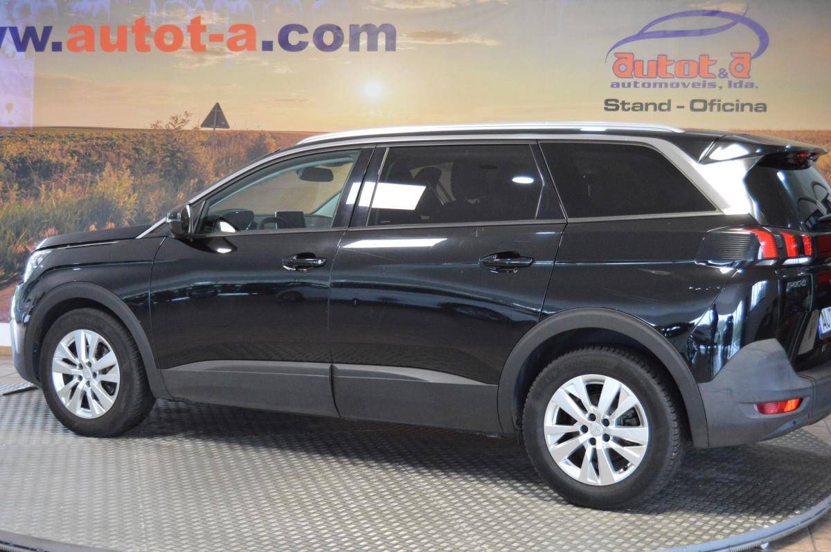 peugeot-5008-2018-gasolina-1199cc