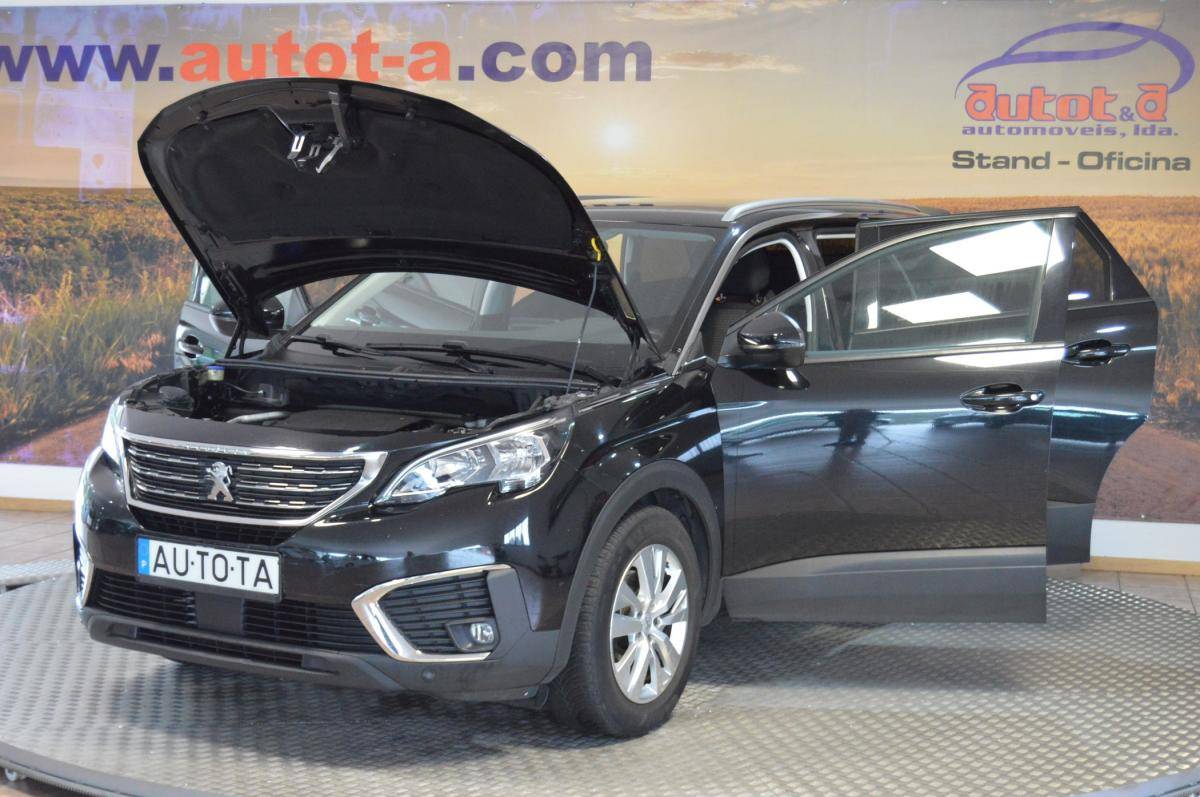 peugeot-5008-2018-gasolina-1199cc