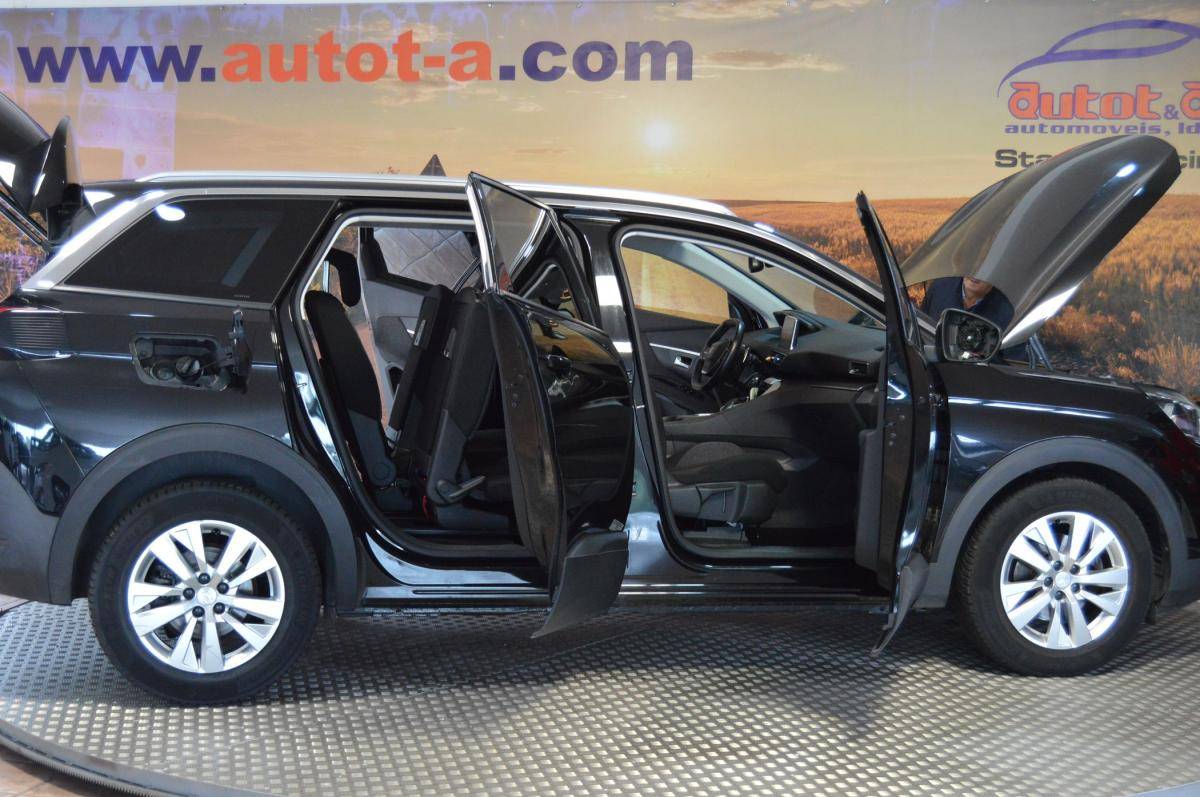 peugeot-5008-2018-gasolina-1199cc