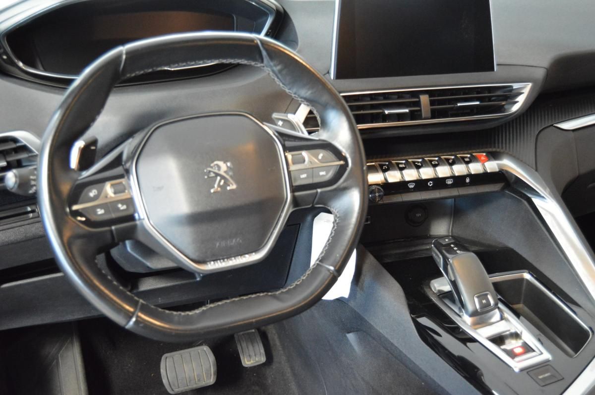 peugeot-5008-2018-gasolina-1199cc