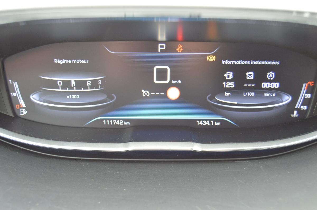 peugeot-5008-2018-gasolina-1199cc