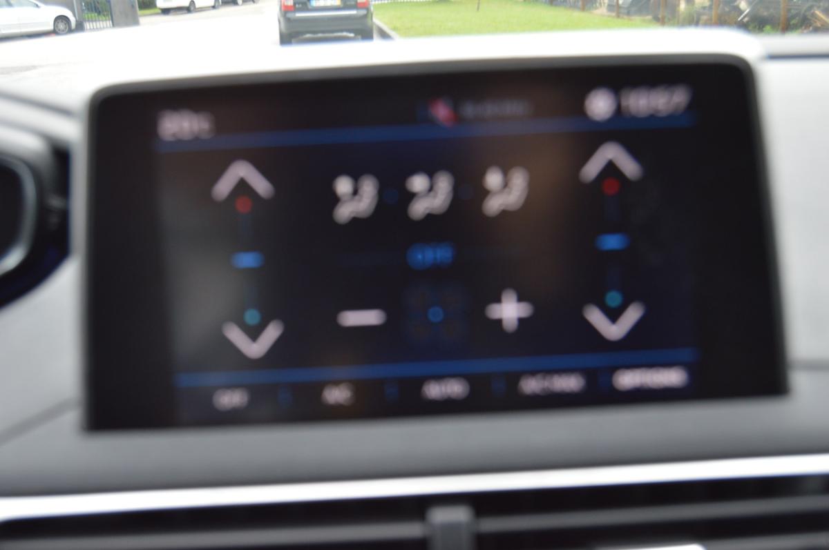 peugeot-5008-2018-gasolina-1199cc