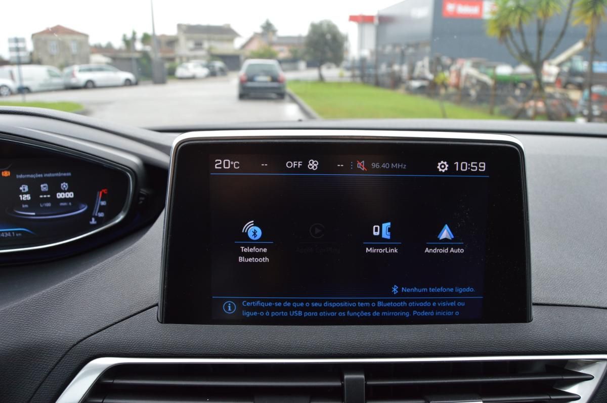 peugeot-5008-2018-gasolina-1199cc