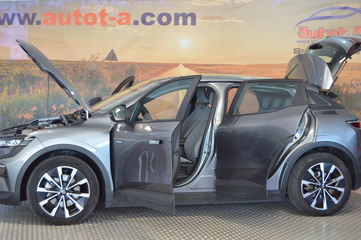 renault-megane-e-tech-2023-eletrico-0cc