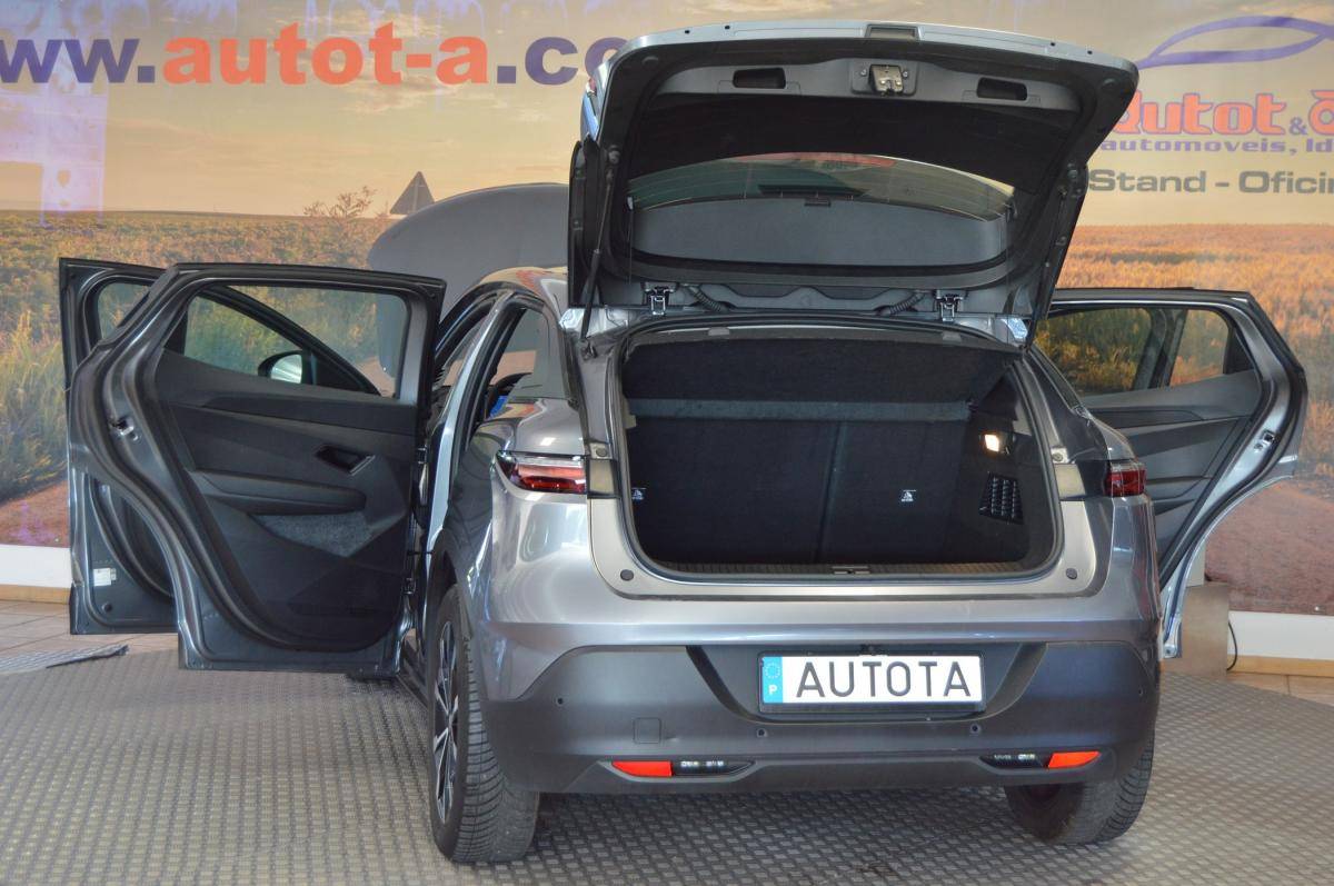 renault-megane-e-tech-2023-eletrico-0cc