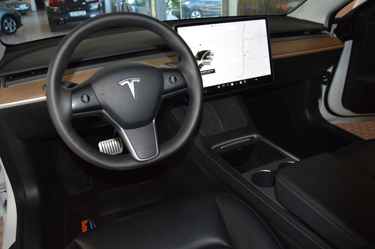 tesla-model-3-2021-eletrico-500cc