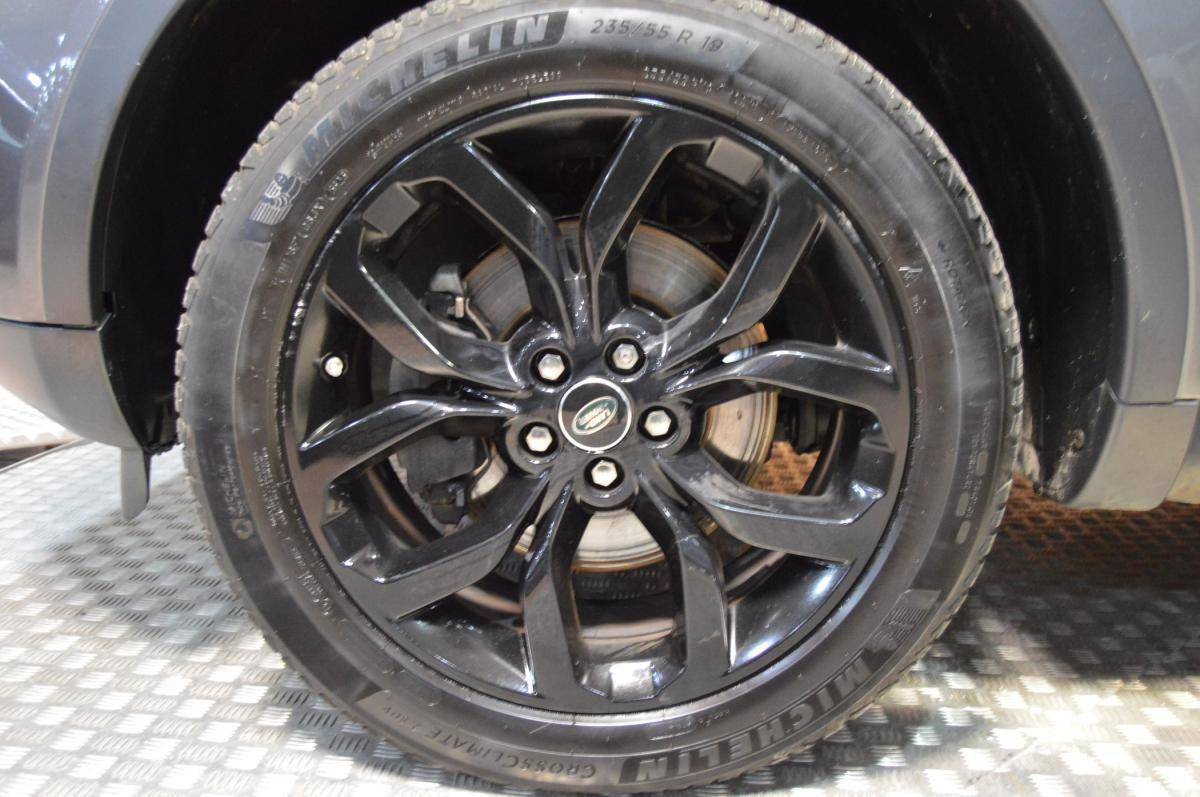 land-rover-discovery-sport-2018-diesel-1999cc