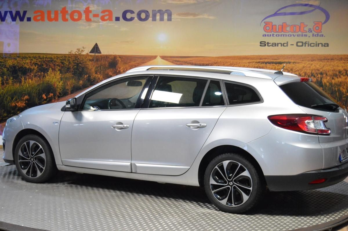 renault-megane-sport-tourer-2014-diesel-1461cc