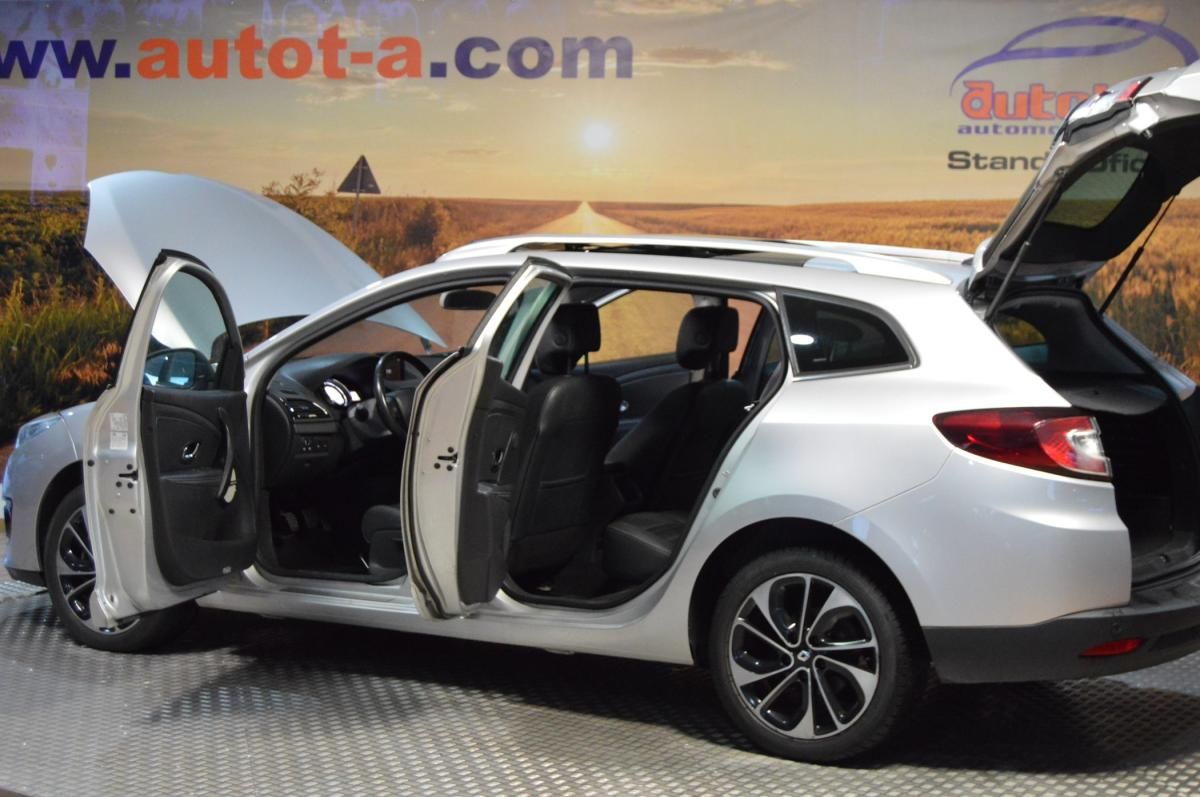 renault-megane-sport-tourer-2014-diesel-1461cc
