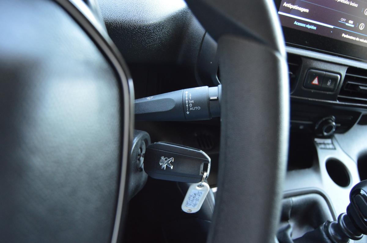 peugeot-partner-2021-diesel-1499cc