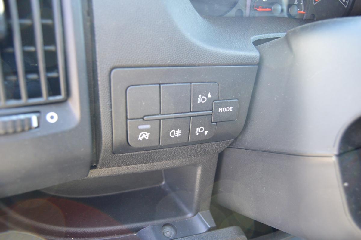 peugeot-boxer-2021-diesel-2179cc
