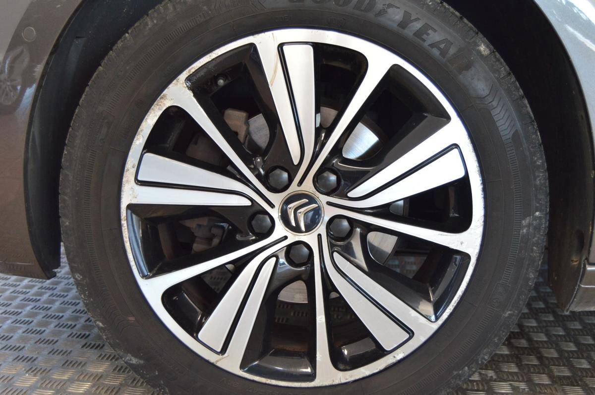 citroen-c4-picasso-2017-diesel-1560cc
