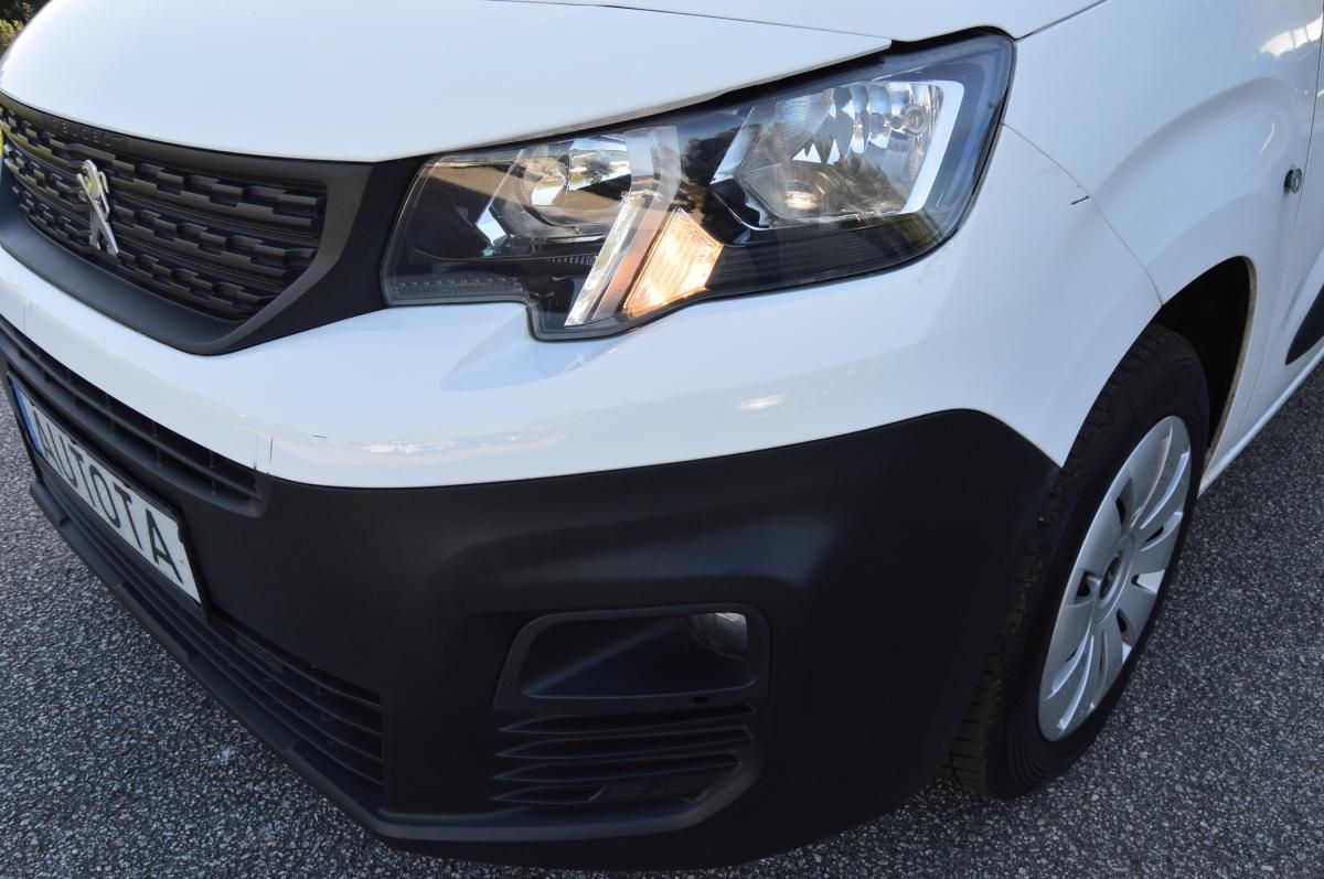 peugeot-partner-2020-diesel-1499cc