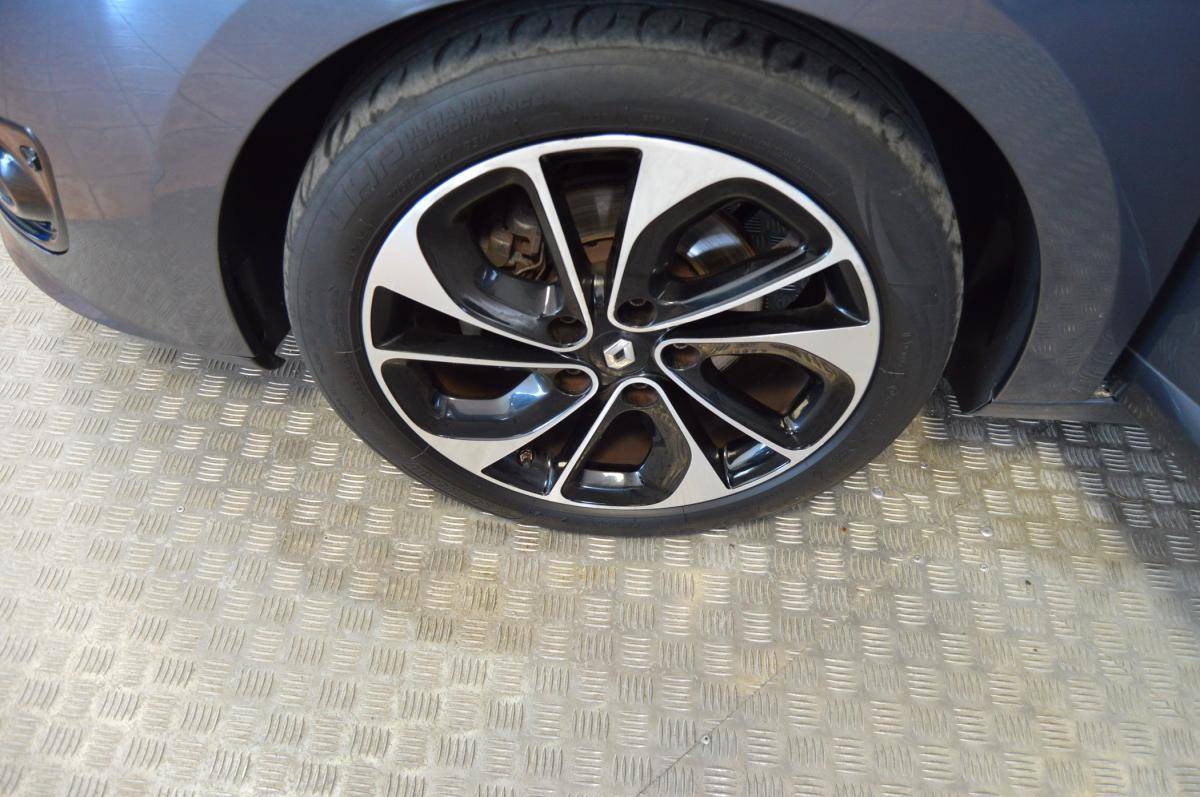 renault-megane-coupe-2015-diesel-1461cc