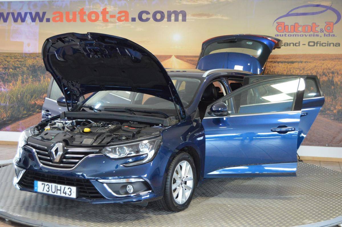 renault-megane-sport-tourer-2018-diesel-1461cc