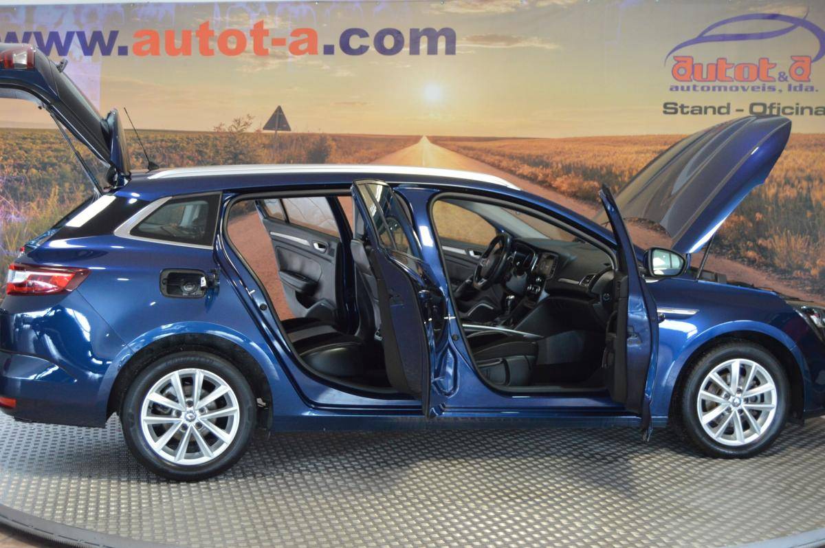 renault-megane-sport-tourer-2018-diesel-1461cc