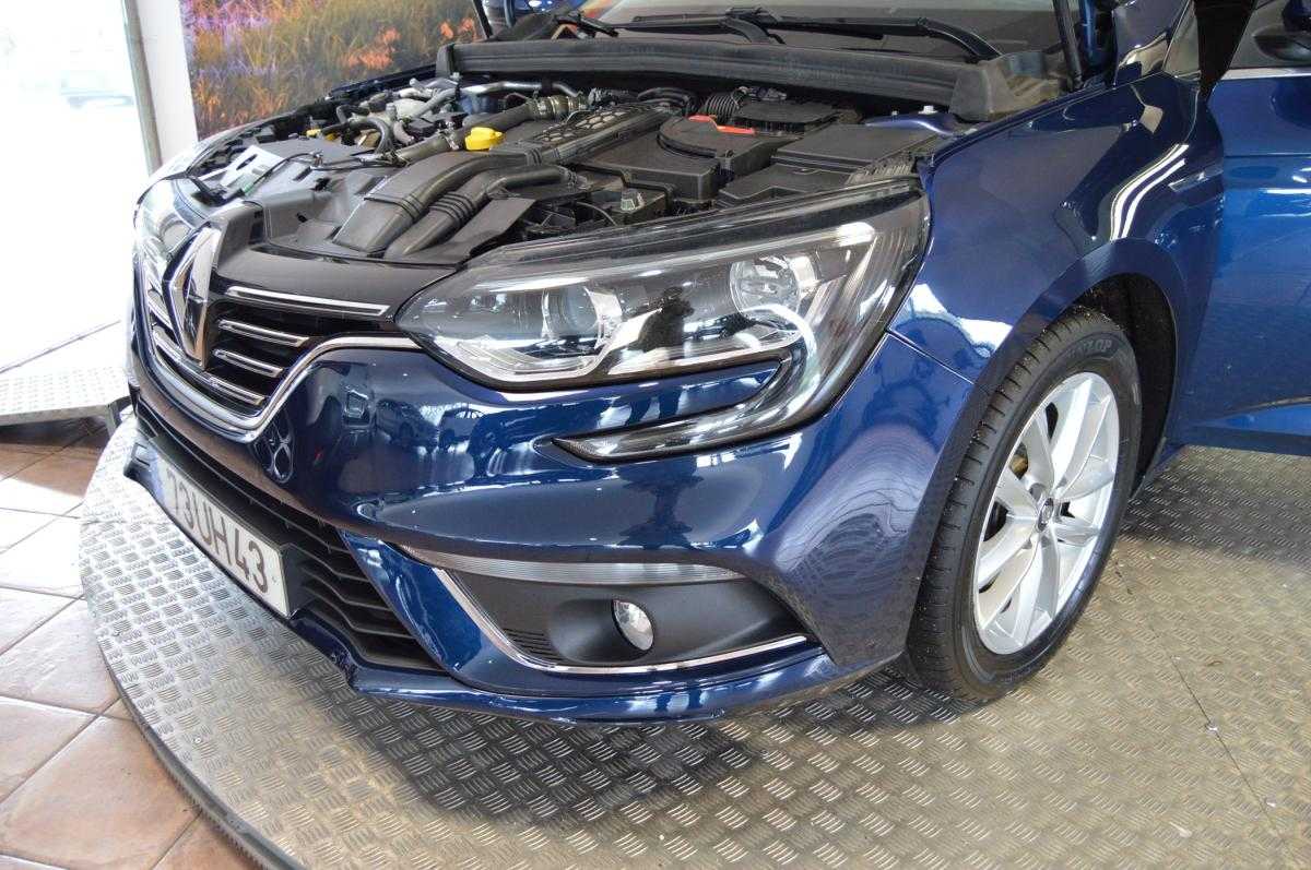 renault-megane-sport-tourer-2018-diesel-1461cc