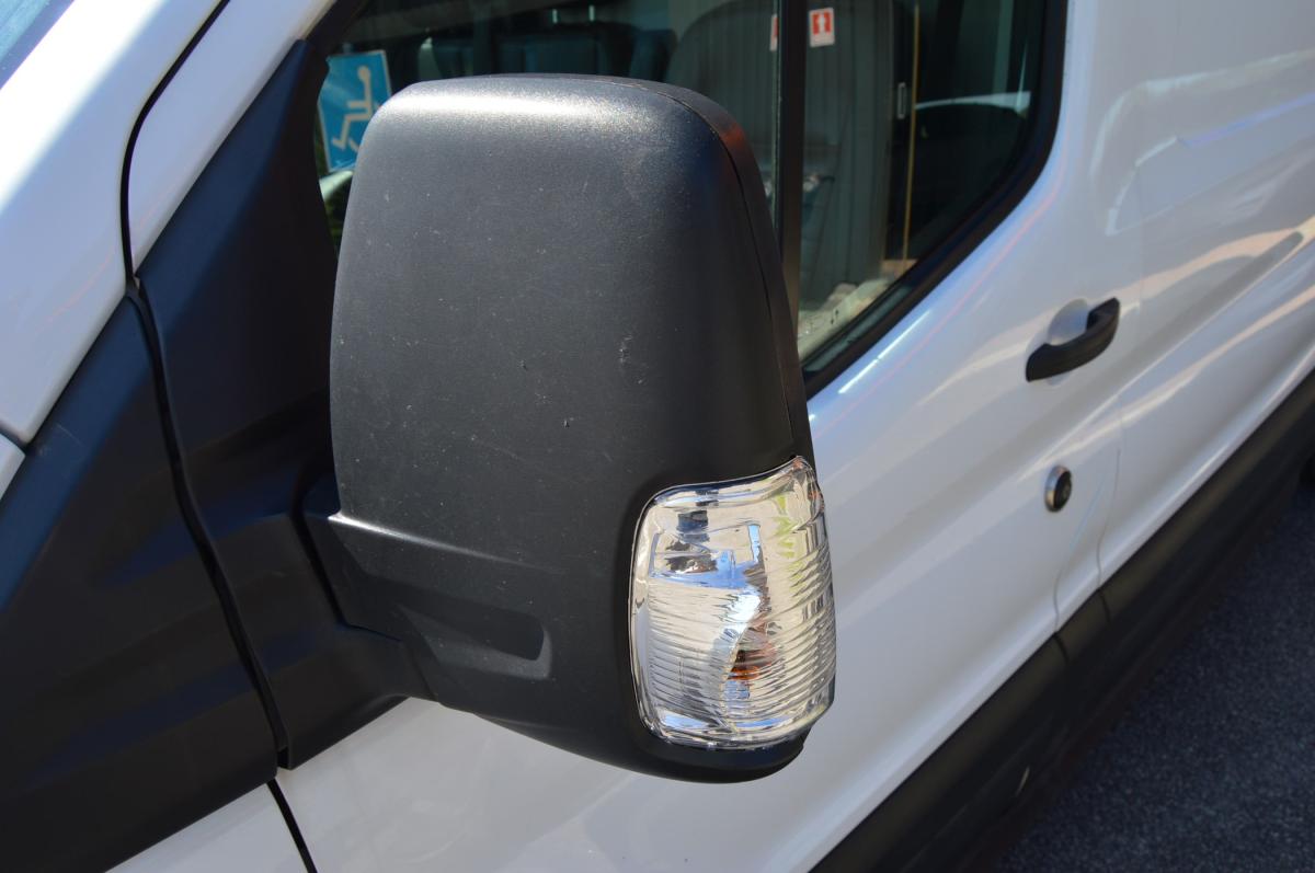 ford-transit-2022-diesel-1995cc