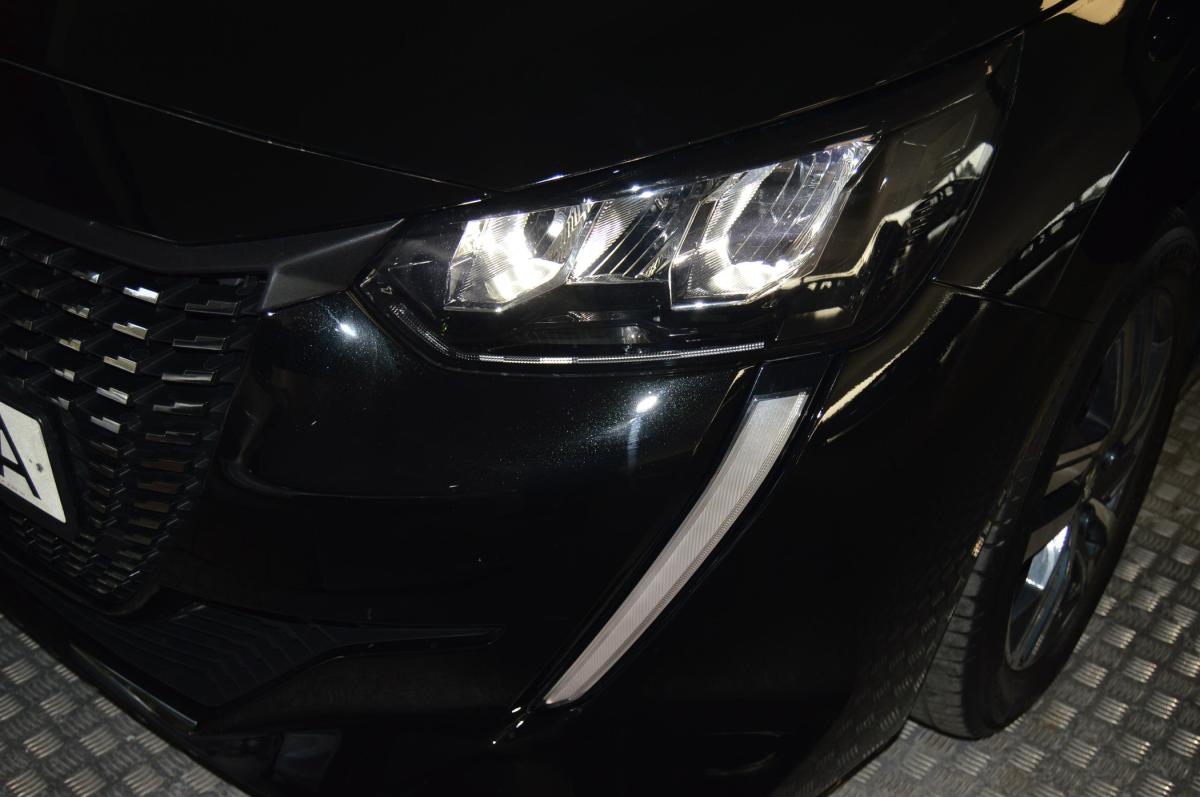 peugeot-208-2022-gasolina-1199cc