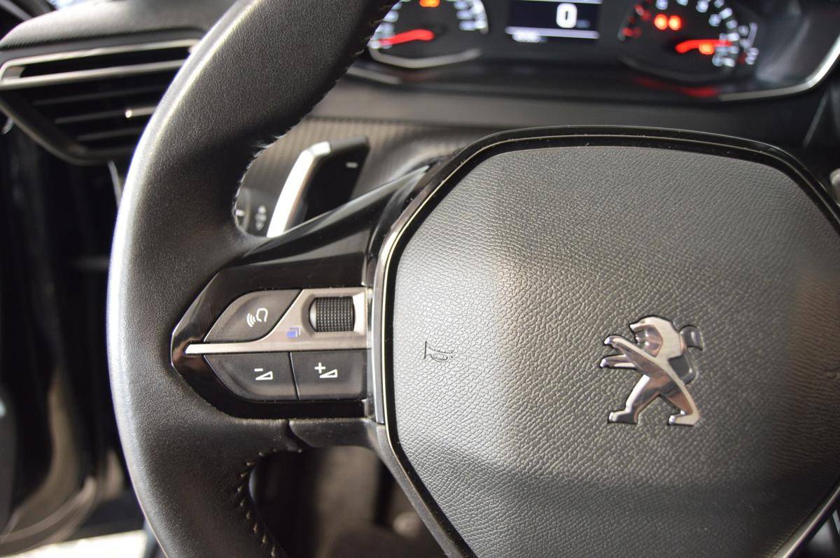 peugeot-208-2022-gasolina-1199cc