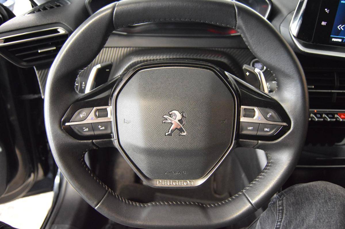 peugeot-208-2022-gasolina-1199cc