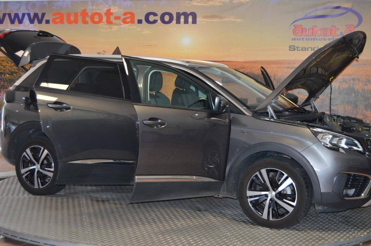 peugeot-5008-2019-gasolina-1199cc