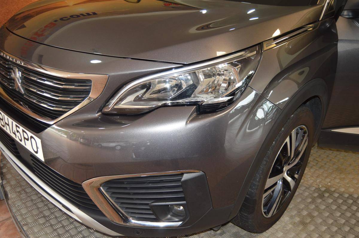 peugeot-5008-2019-gasolina-1199cc