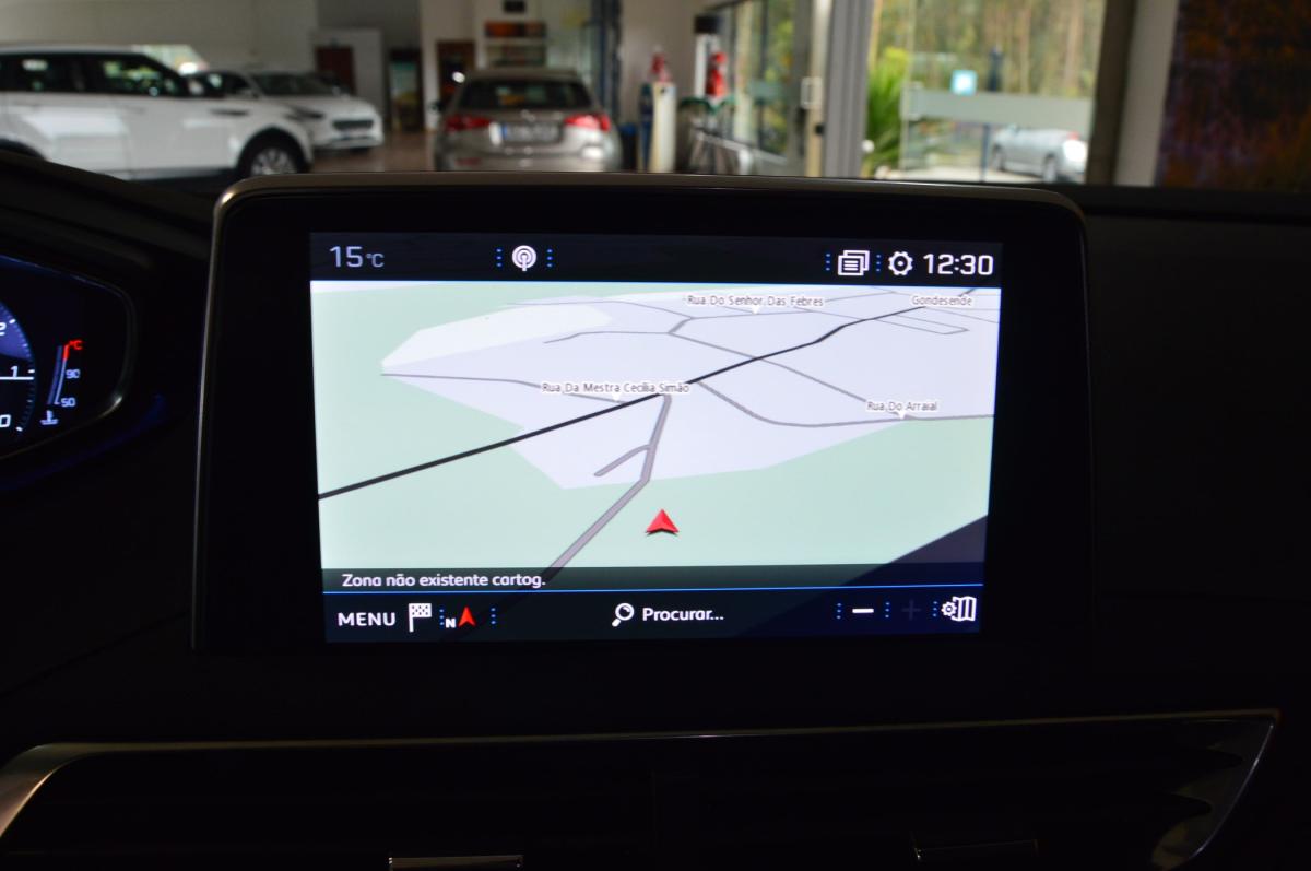 peugeot-5008-2019-gasolina-1199cc
