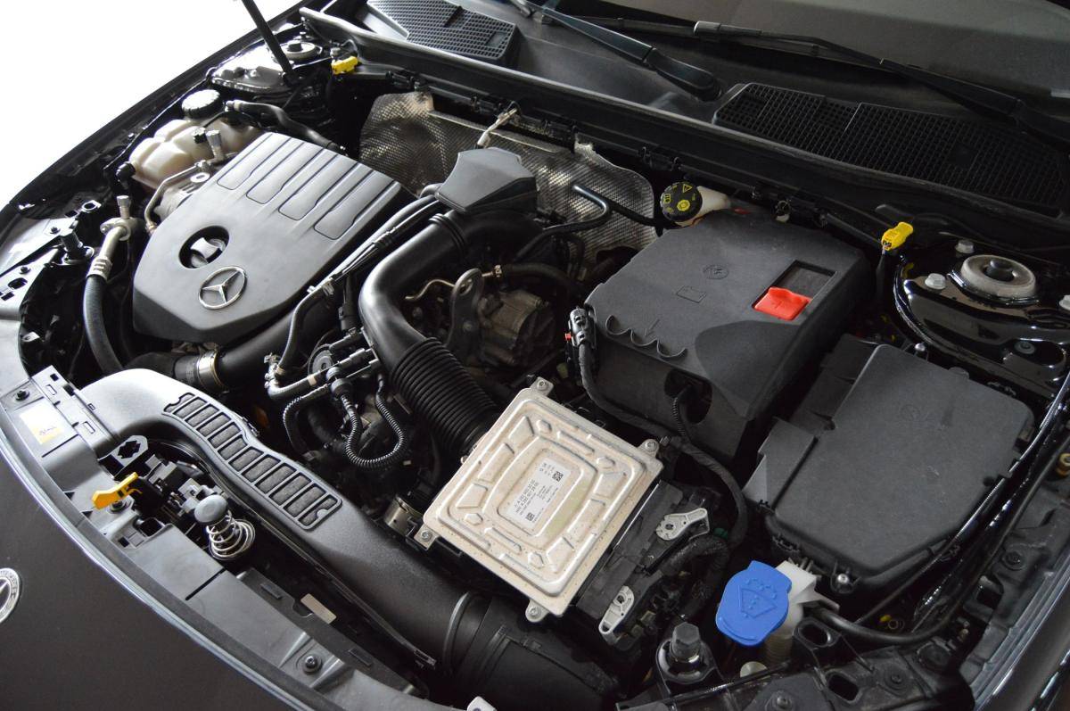 mercedes-benz-classe-a-2021-gasolina-1332cc