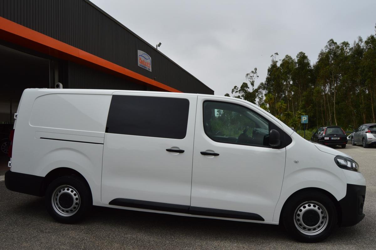 opel-vivaro-2015-diesel-1499cc