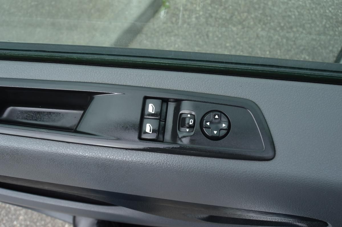 opel-vivaro-2015-diesel-1499cc