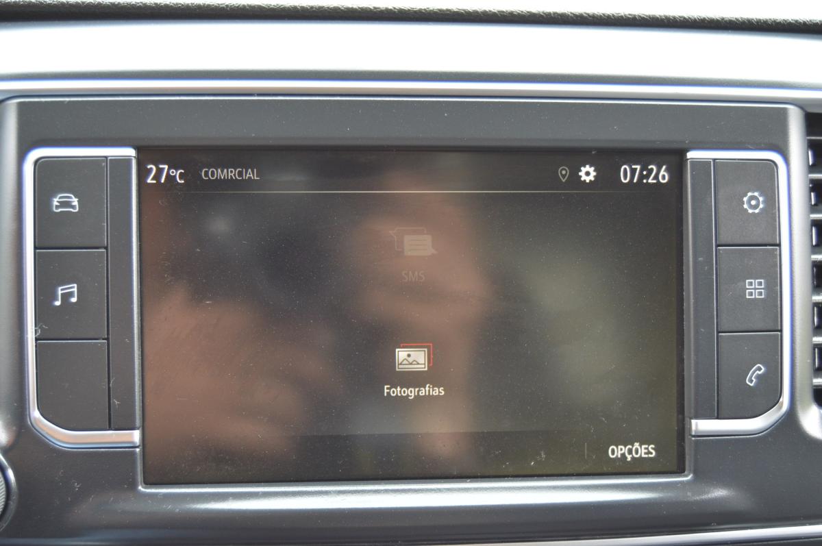 opel-vivaro-2015-diesel-1499cc