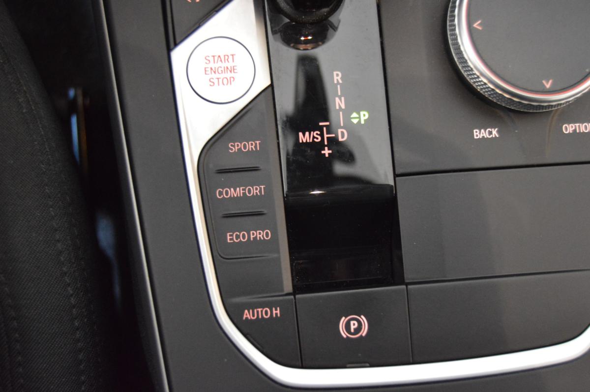 bmw-serie-1-2019-diesel-1496cc