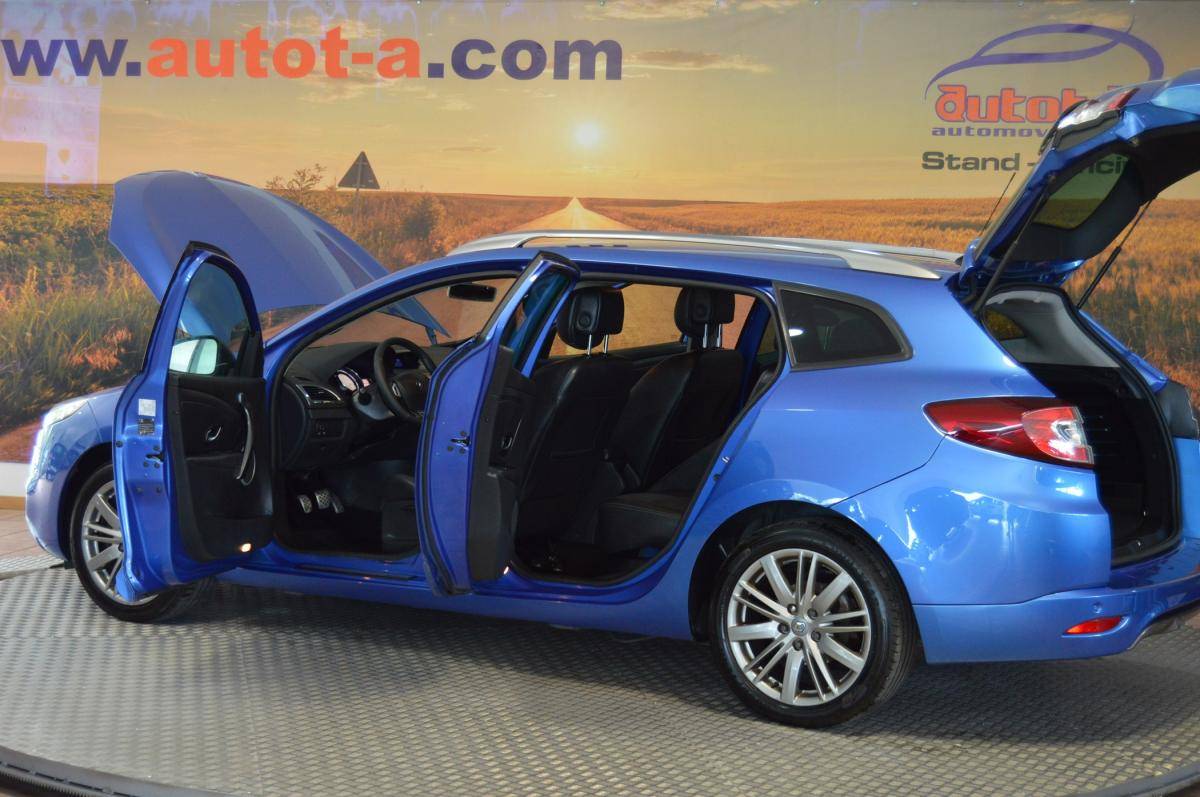 renault-megane-sport-tourer-2011-diesel-1461cc