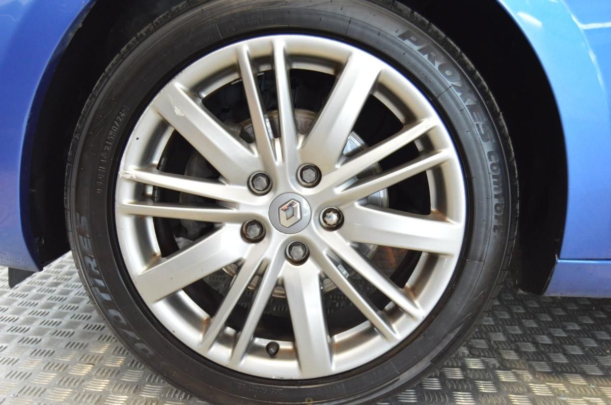 renault-megane-sport-tourer-2011-diesel-1461cc