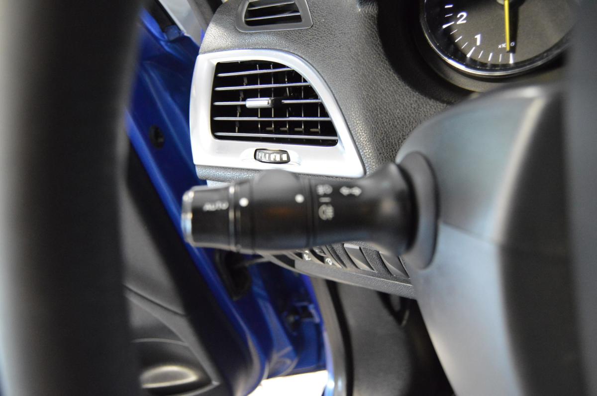 renault-megane-sport-tourer-2011-diesel-1461cc
