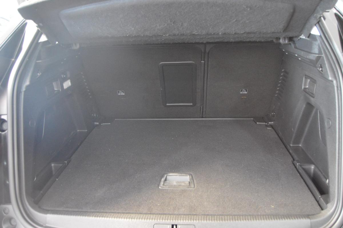 peugeot-3008-2019-diesel-1499cc