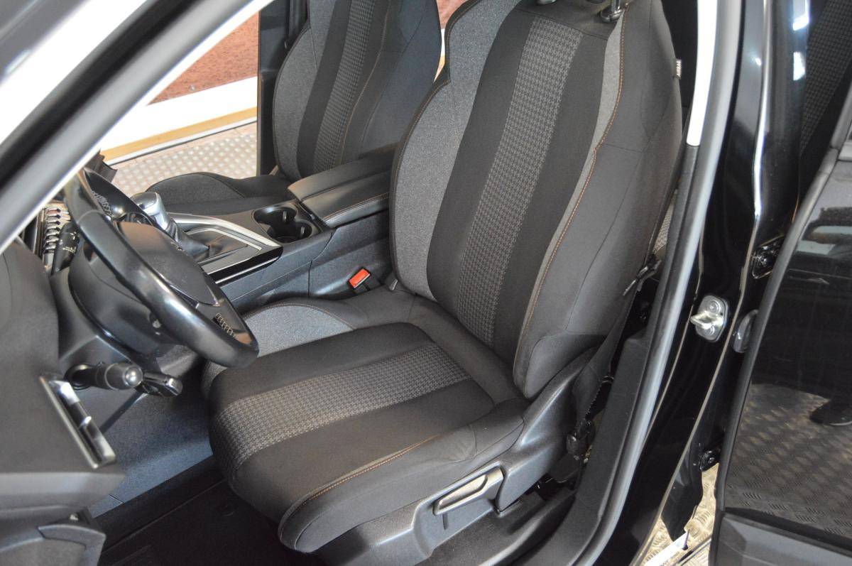 peugeot-3008-2019-diesel-1499cc