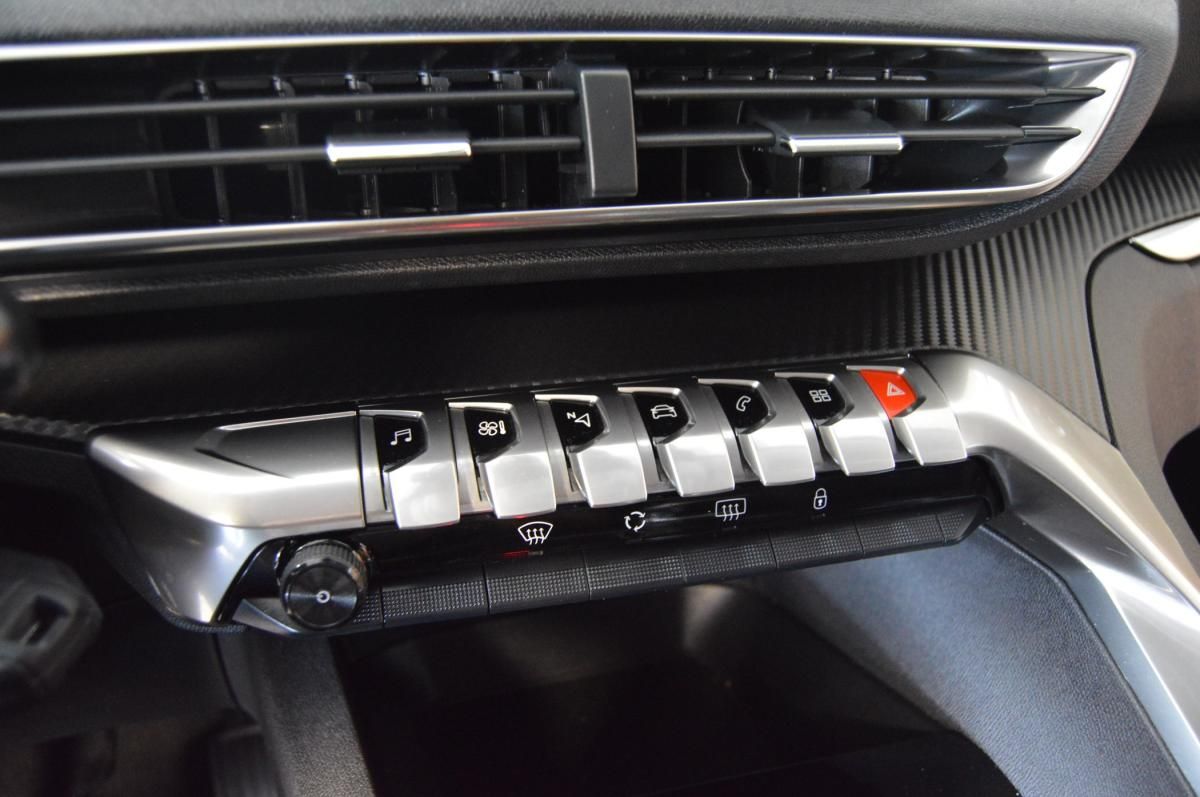 peugeot-3008-2019-diesel-1499cc