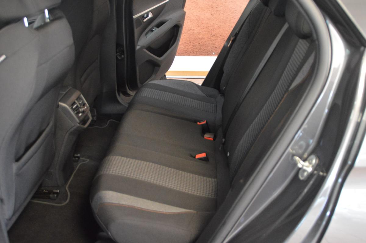 peugeot-3008-2021-diesel-1499cc