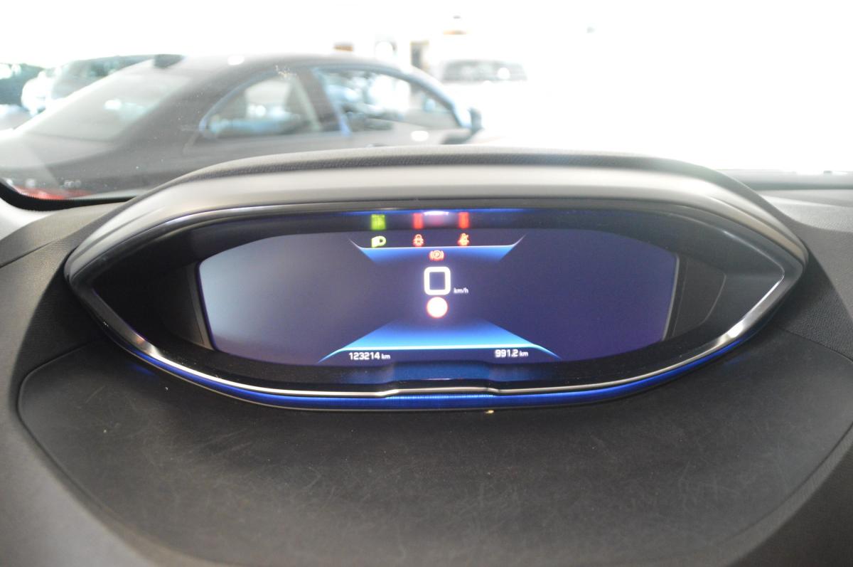 peugeot-3008-2021-diesel-1499cc