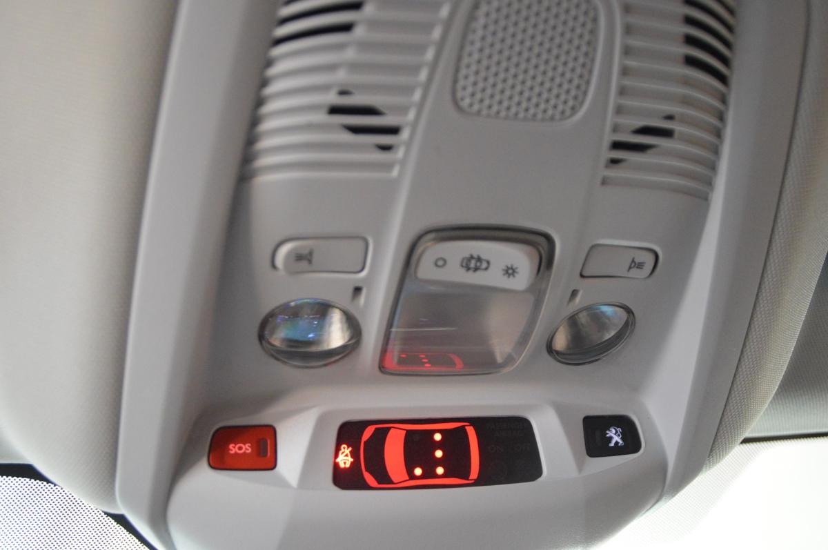 peugeot-3008-2021-diesel-1499cc